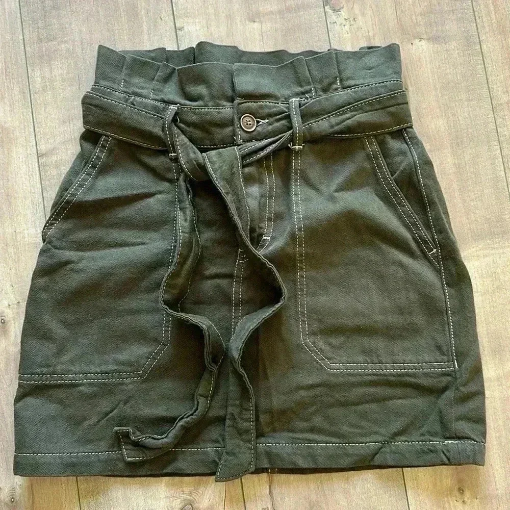 Free People Splendor the Grass Army Green Belted Paper Bag Waist Skirt Sz 2